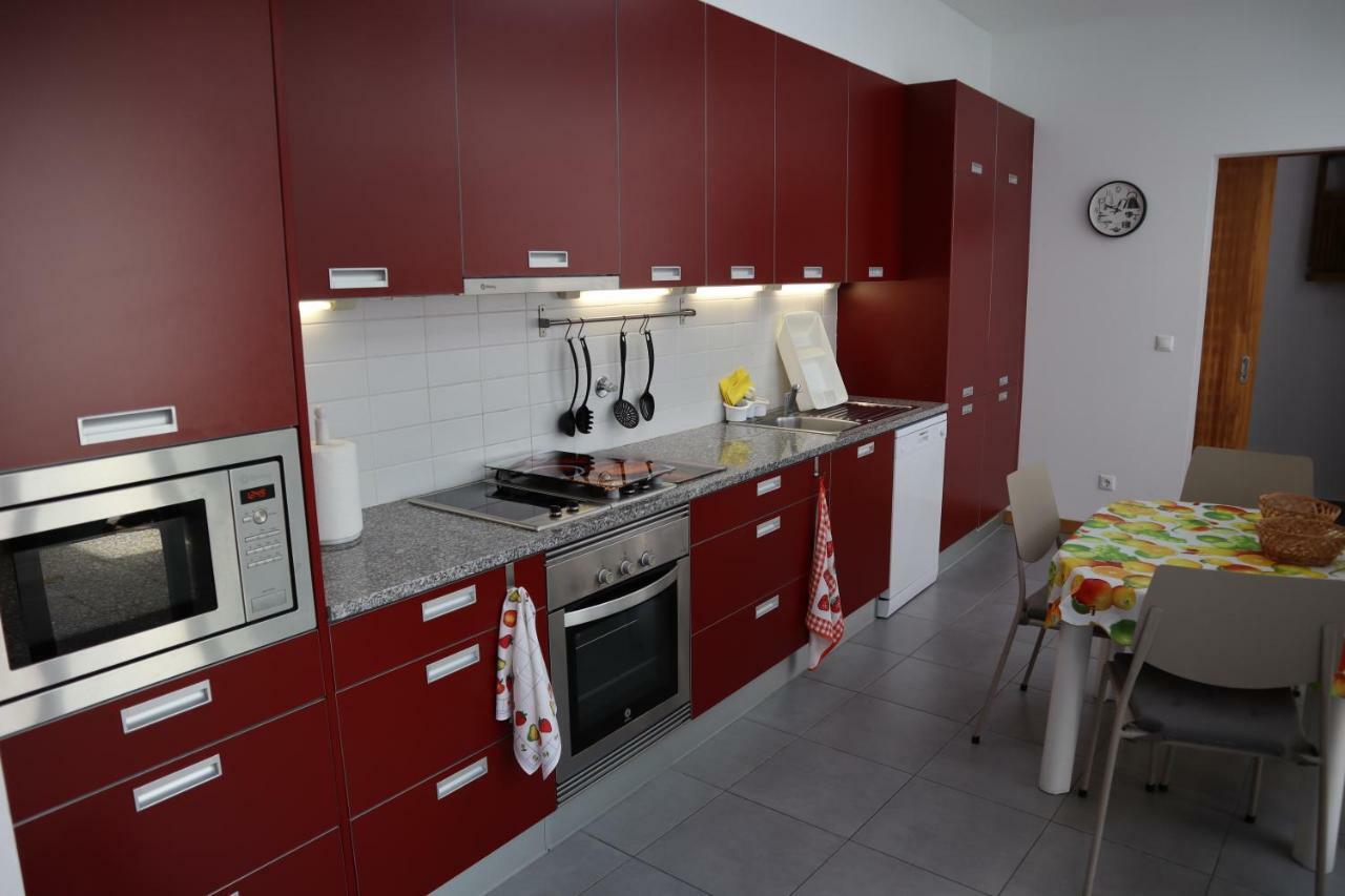 Costa Apartments ปอนตาเดลกาดา ภายนอก รูปภาพ