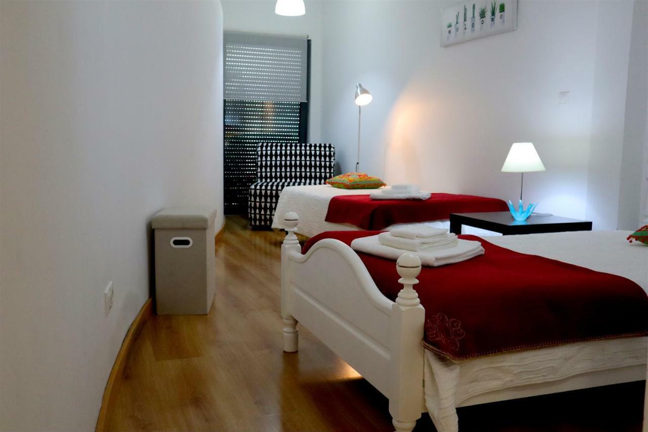 Costa Apartments ปอนตาเดลกาดา ภายนอก รูปภาพ