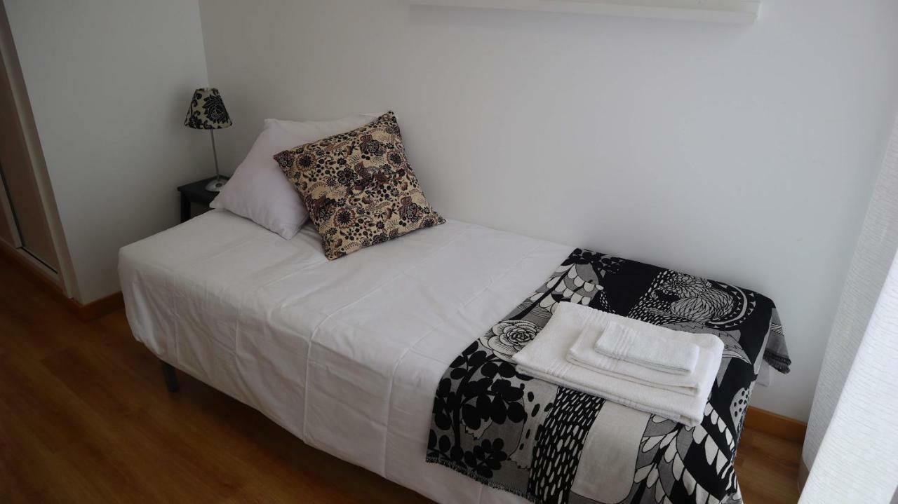 Costa Apartments ปอนตาเดลกาดา ภายนอก รูปภาพ